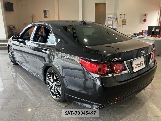 Toyota CROWN SEDAN 2015-12 6790853-23