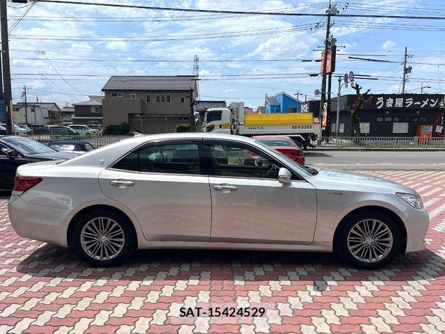 Toyota CROWN SEDAN 2013-07 6790892-18