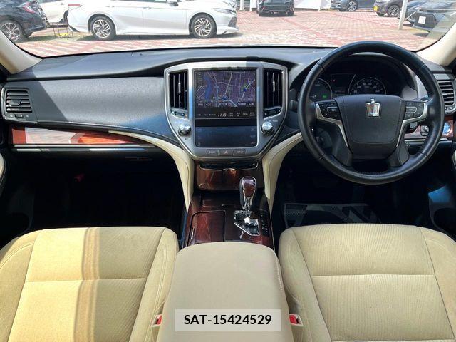 Toyota CROWN SEDAN 2013-07 6790892-1