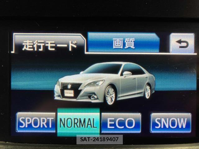 Toyota CROWN SEDAN 2015-07 6790871-11