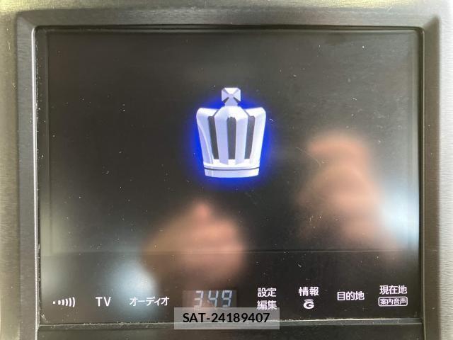 Toyota CROWN SEDAN 2015-07 6790871-6