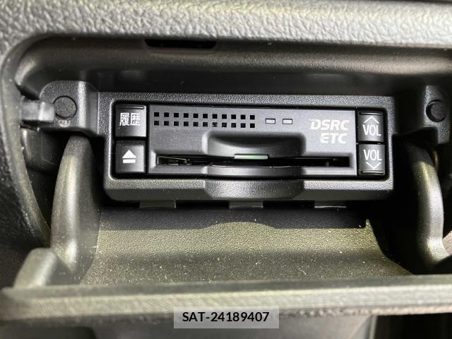 Toyota CROWN SEDAN 2015-07 6790871-8
