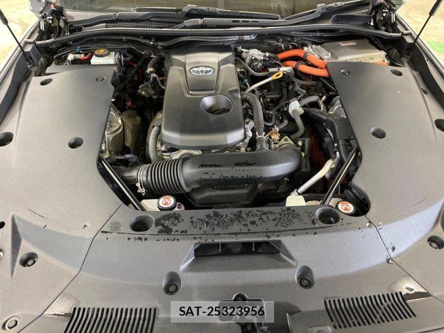 Toyota CROWN SEDAN 2019-02 6790867-18