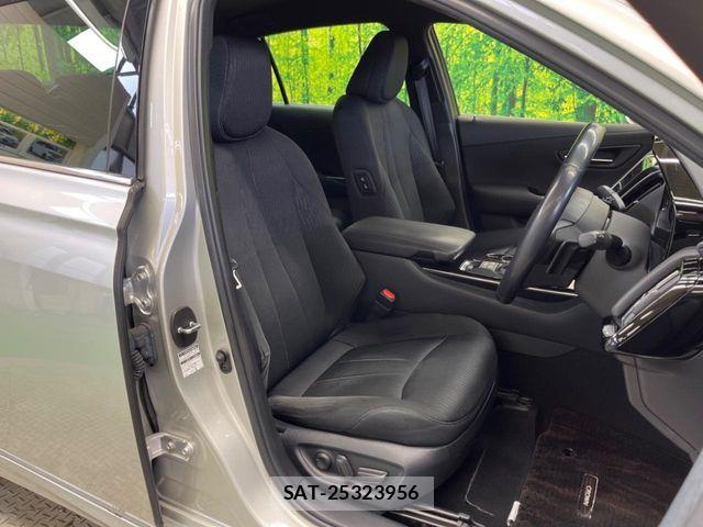 Toyota CROWN SEDAN 2019-02 6790867-8