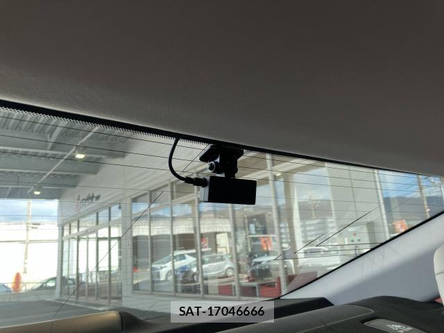 Toyota CROWN SEDAN 2021-12 6790837-16