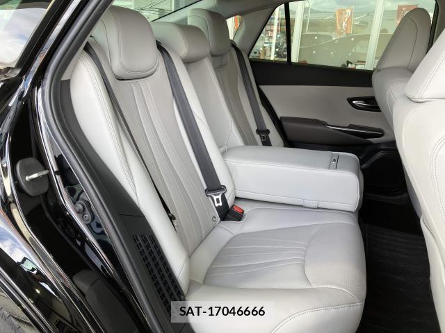 Toyota CROWN SEDAN 2021-12 6790837-18
