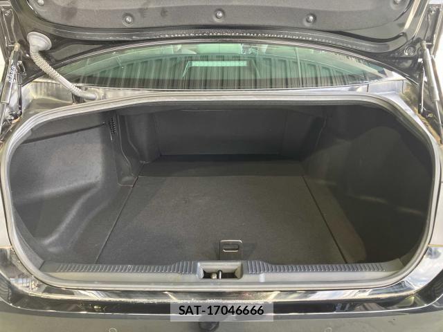 Toyota CROWN SEDAN 2021-12 6790837-19