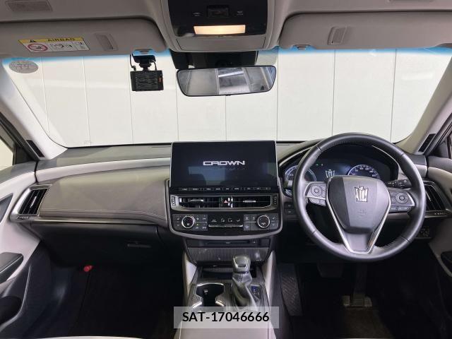 Toyota CROWN SEDAN 2021-12 6790837-4