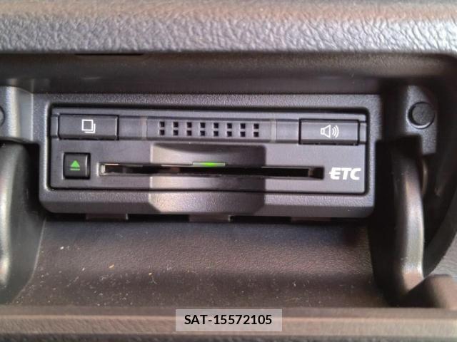 Toyota CROWN SEDAN 2013-04 6790881-15