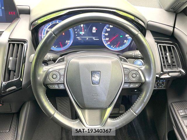 Toyota CROWN SEDAN 2018-06 6790854-10