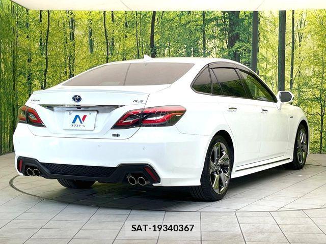 Toyota CROWN SEDAN 2018-06 6790854-16