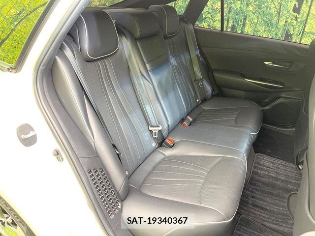 Toyota CROWN SEDAN 2018-06 6790854-8