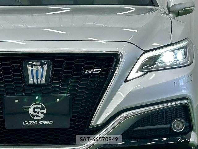 Toyota CROWN SEDAN 2018-10 6814391-17