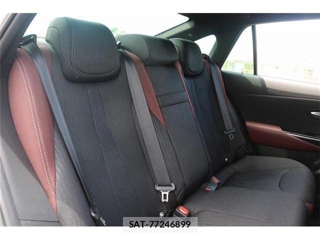 Toyota CROWN SEDAN 2018-12 6814392-28
