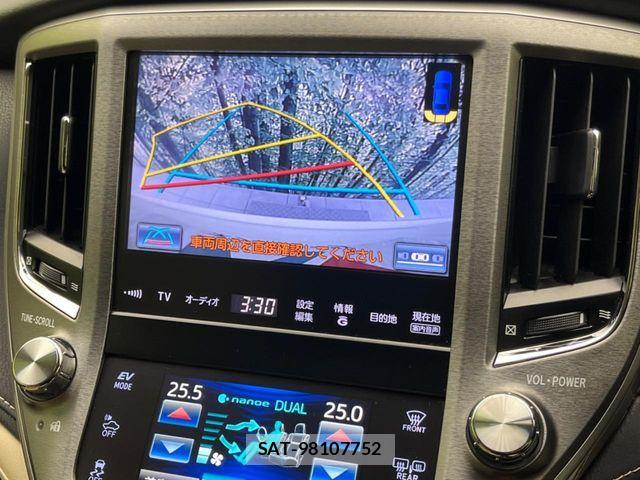 Toyota CROWN SEDAN 2013-04 6814396-4