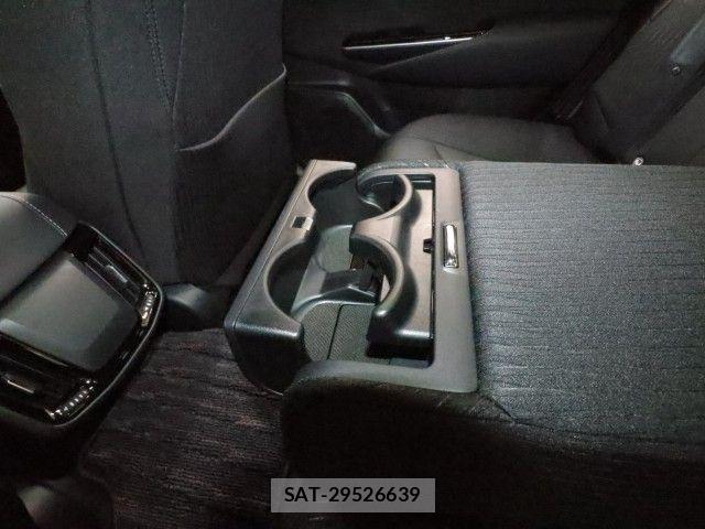 Toyota CROWN SEDAN 2019-04 6814393-9