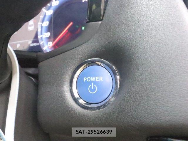 Toyota CROWN SEDAN 2019-04 6814393-23
