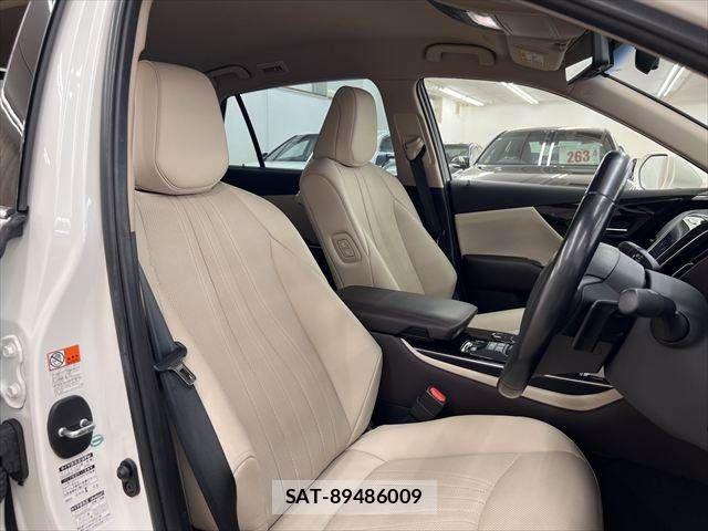 Toyota CROWN SEDAN 2018-11 6814402-6