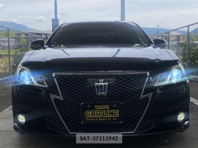Toyota CROWN SEDAN 2013-07 6814406-16