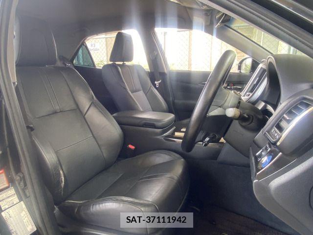 Toyota CROWN SEDAN 2013-07 6814406-3