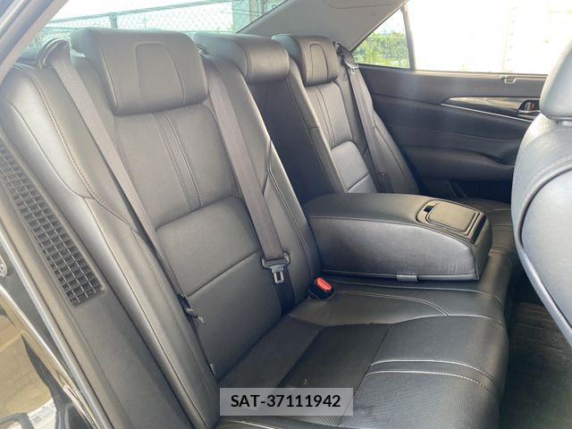 Toyota CROWN SEDAN 2013-07 6814406-4