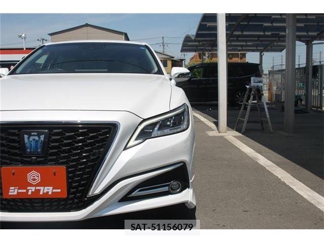 Toyota CROWN SEDAN 2021-04 6814390-15