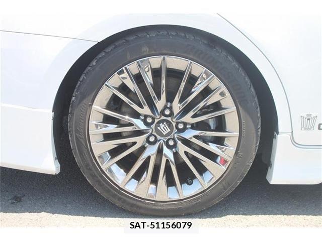 Toyota CROWN SEDAN 2021-04 6814390-20