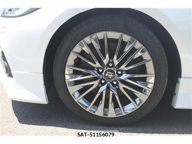 Toyota CROWN SEDAN 2021-04 6814390-24