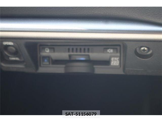 Toyota CROWN SEDAN 2021-04 6814390-5