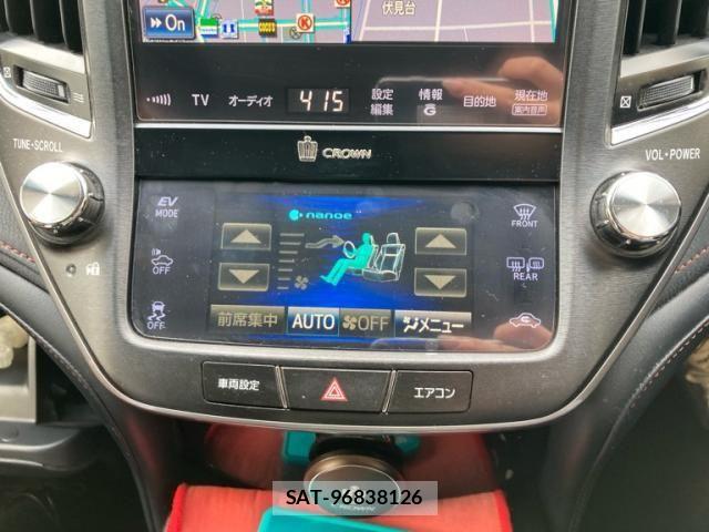 Toyota CROWN SEDAN 2015-04 6903728-18