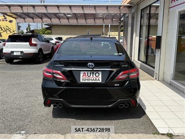 Toyota CROWN SEDAN 2018-09 6903687-3