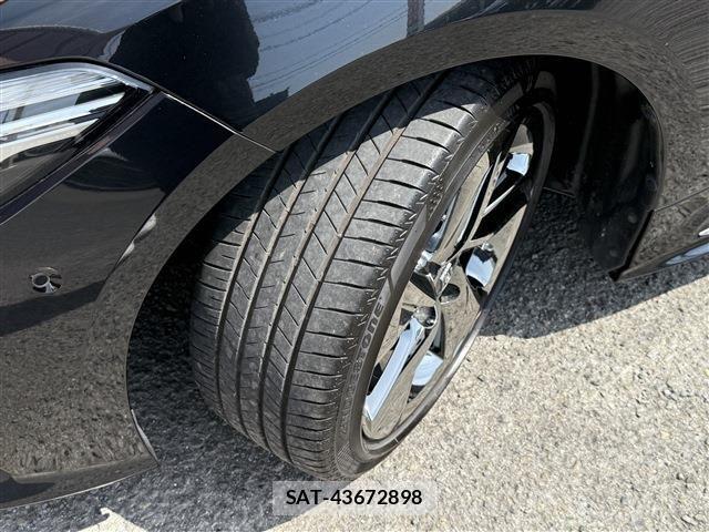 Toyota CROWN SEDAN 2018-09 6903687-6