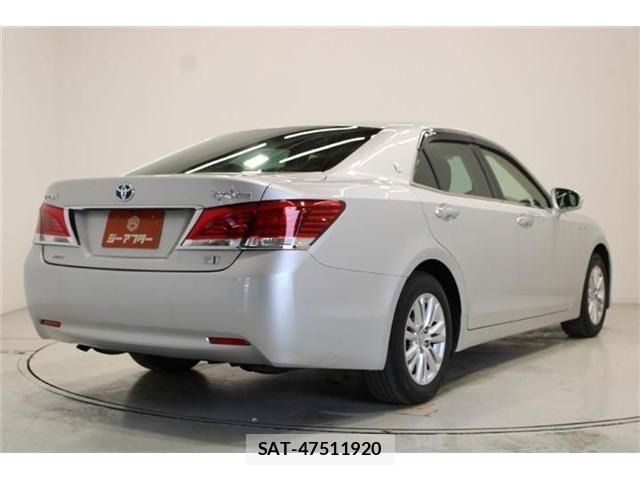 Toyota CROWN SEDAN 2013-04 6903716-11