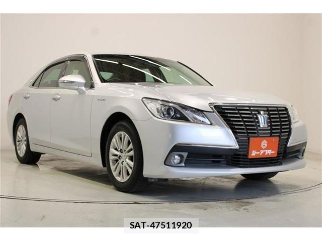 Toyota CROWN SEDAN 2013-04 6903716-5