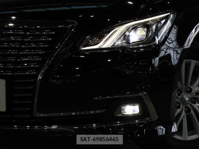 Toyota CROWN SEDAN 2016-05 6903692-15