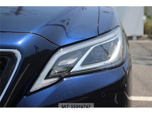 Toyota CROWN SEDAN 2020-04 6903698-16