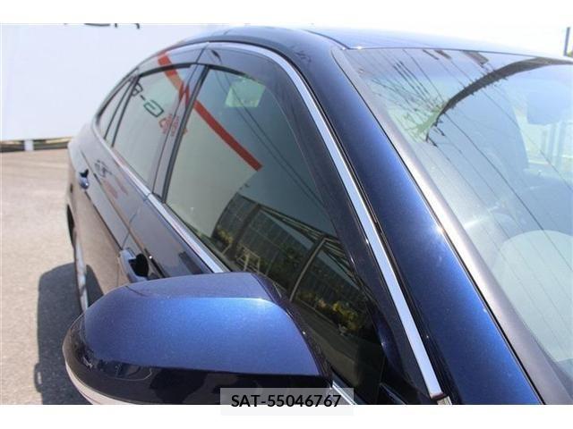 Toyota CROWN SEDAN 2020-04 6903698-21