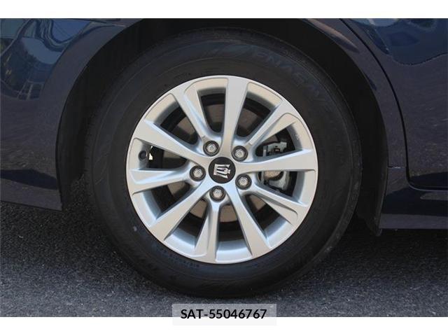Toyota CROWN SEDAN 2020-04 6903698-25