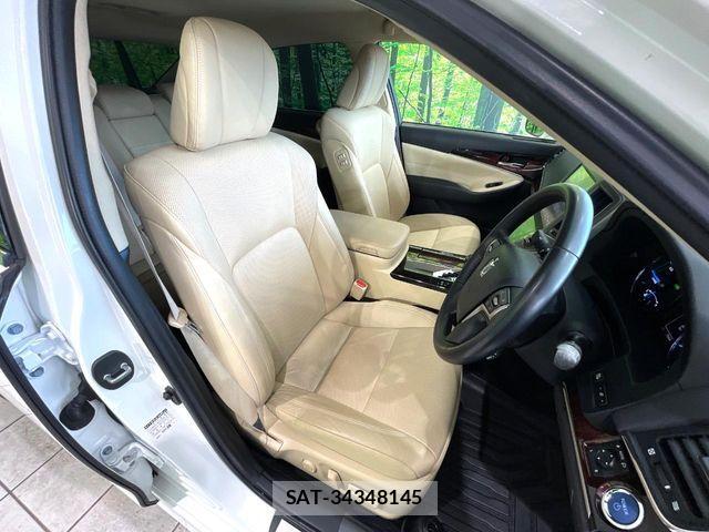 Toyota CROWN SEDAN 2016-05 6903700-7