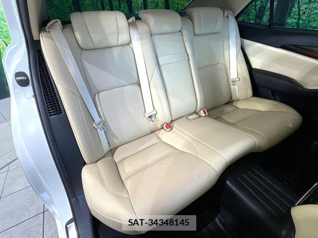 Toyota CROWN SEDAN 2016-05 6903700-8
