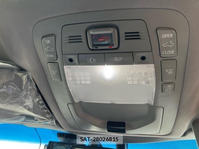 Toyota CROWN SEDAN 2013-12 6903729-23
