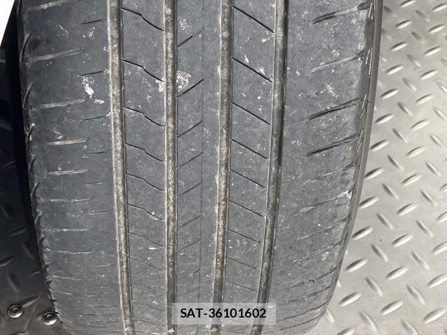Toyota CROWN SEDAN 2021-12 6903674-20