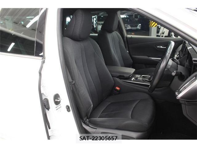 Toyota CROWN SEDAN 2021-05 6903690-26