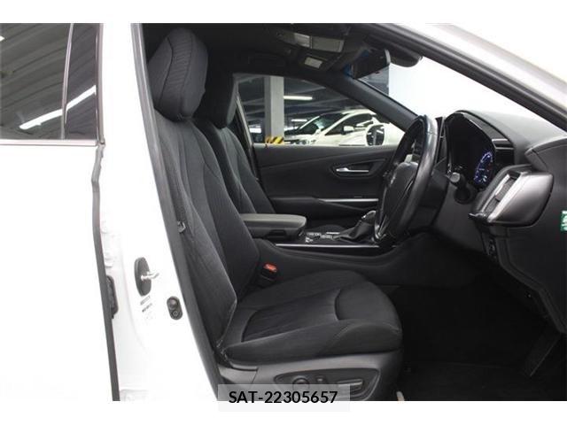 Toyota CROWN SEDAN 2021-05 6903690-28