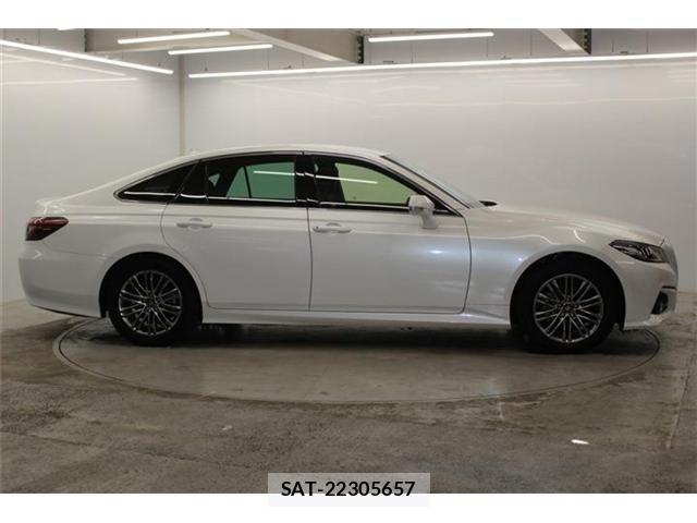 Toyota CROWN SEDAN 2021-05 6903690-3