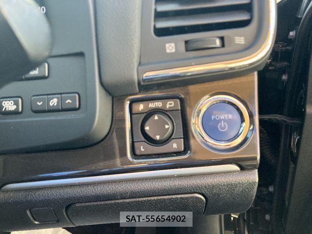 Toyota CROWN SEDAN 2015-05 6903701-16
