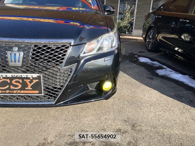 Toyota CROWN SEDAN 2015-05 6903701-20