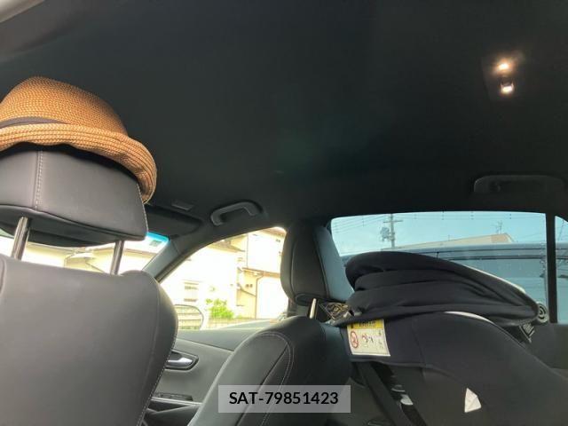 Toyota CROWN SEDAN 2022-01 6903676-25