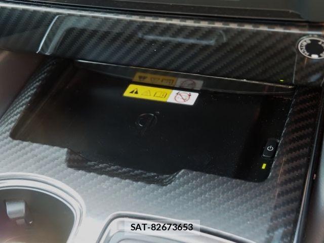 Toyota CROWN SEDAN 2021-09 6903680-27
