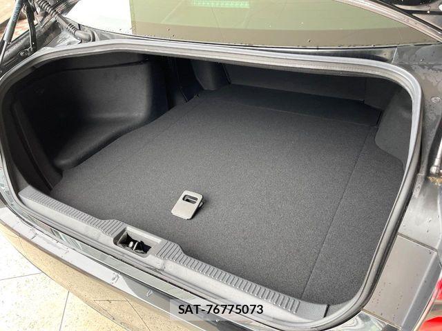 Toyota CROWN SEDAN 2021-07 6903675-10